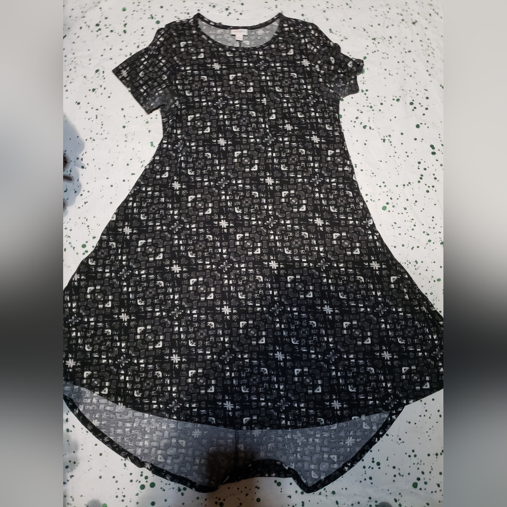 LuLaRoe Carly